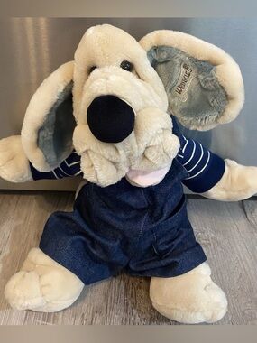 Vintage 1981 Wrinkles Plush Dog Puppet Denim Overalls/ Striped Shirt Tag 6227628